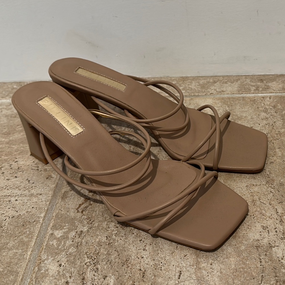 Billini Tan Minimalist Heels